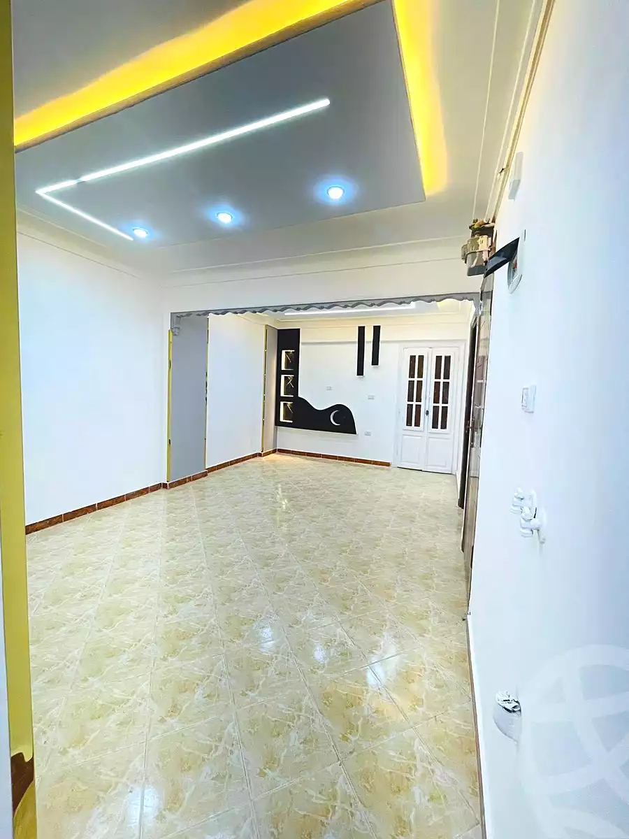 https://aqarmap.com.eg/en/listing/6852855-for-sale-alexandria-lsywf-el-falki