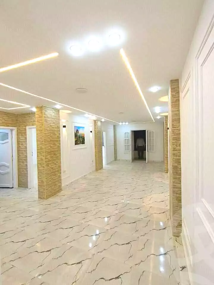 https://aqarmap.com.eg/ar/listing/6852946-for-sale-alexandria-al-agamy-lbytsh-el-salam-st
