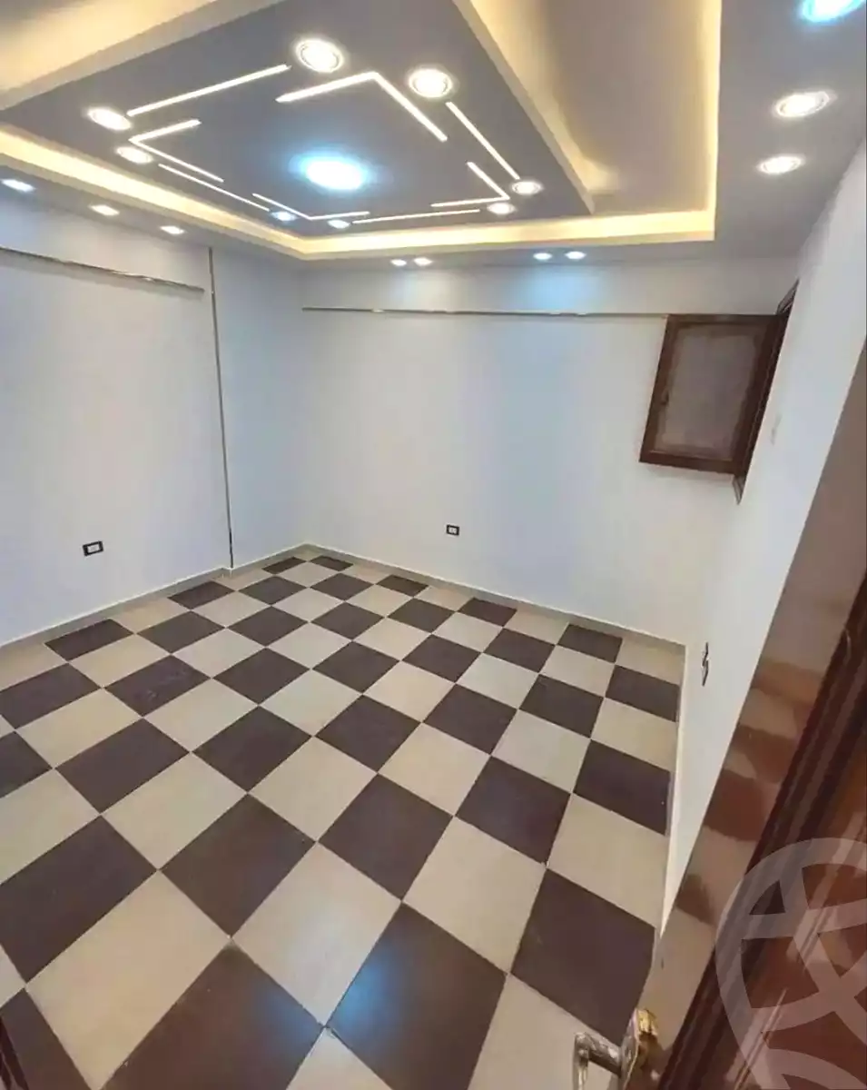 https://aqarmap.com.eg/ar/listing/6853019-for-sale-alexandria-sydy-bshr-sydy-bshr-bhry-shr-khld-bn-lwlyd