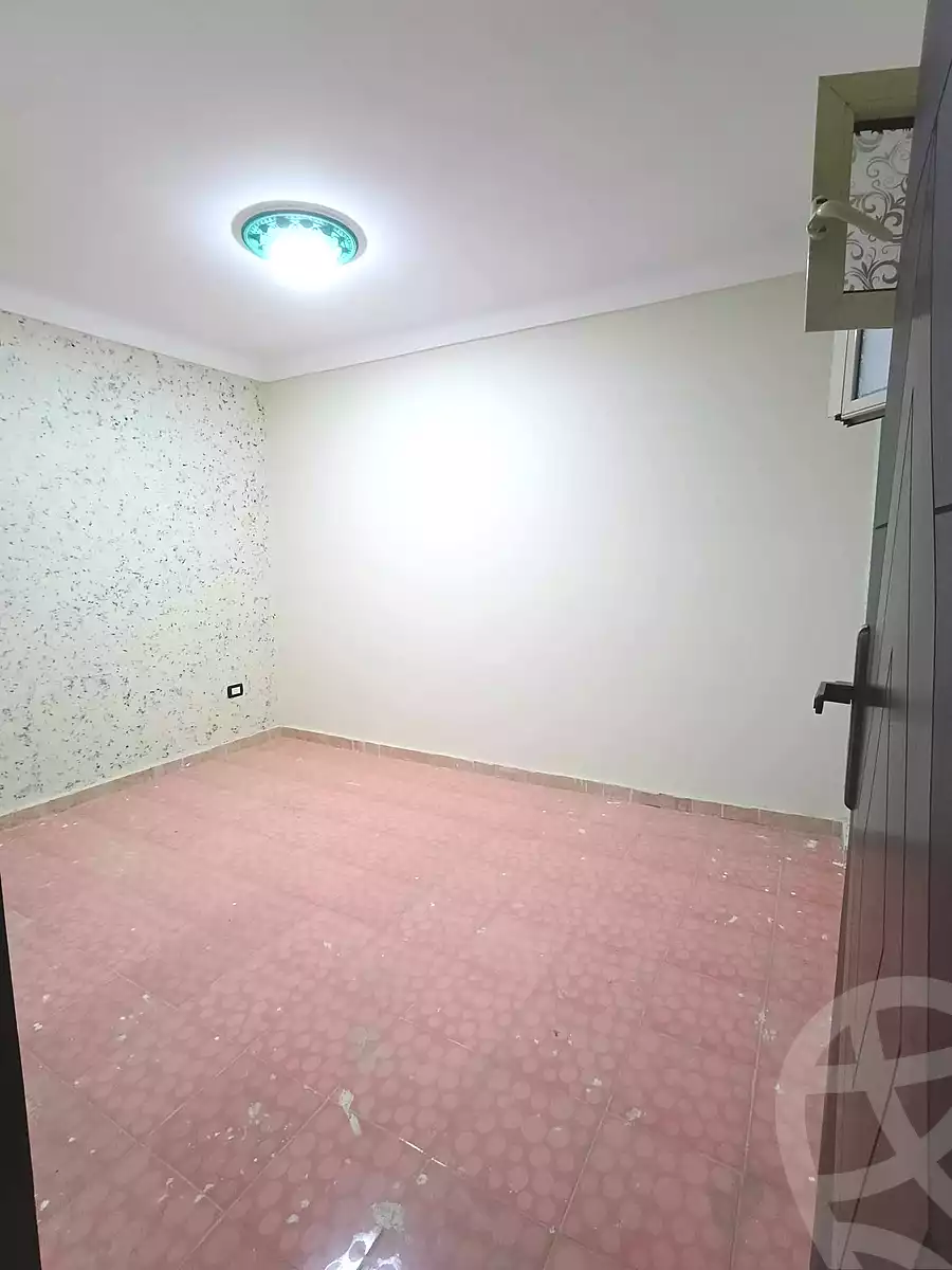 https://aqarmap.com.eg/en/listing/6853054-for-sale-alexandria-lsywf-el-falki