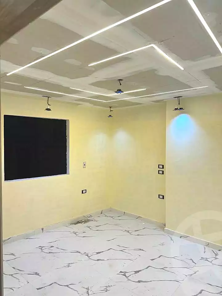 https://aqarmap.com.eg/ar/listing/6853062-for-sale-cairo-el-haram-el-lebeny-soltan-khattab-st