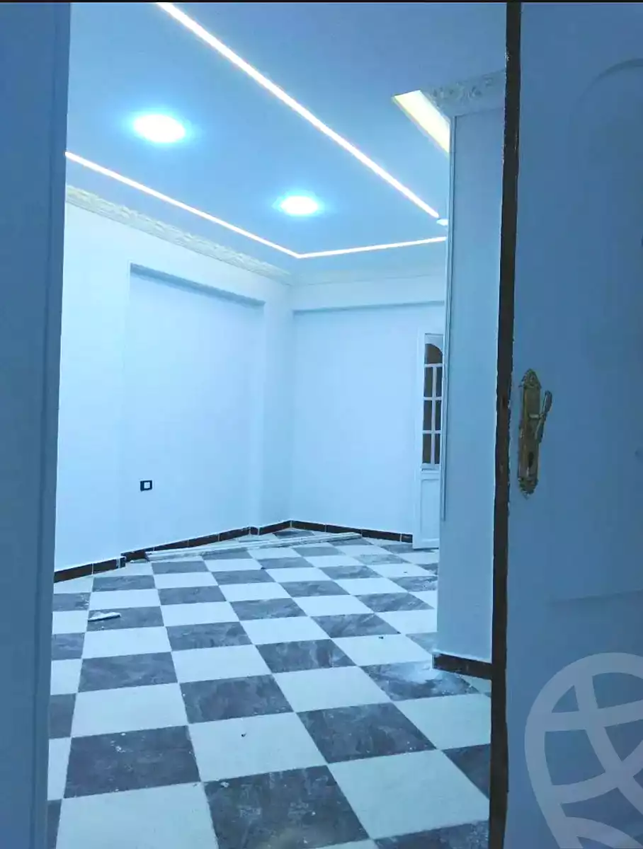 https://aqarmap.com.eg/en/listing/6853016-for-sale-alexandria-lsywf-el-falki