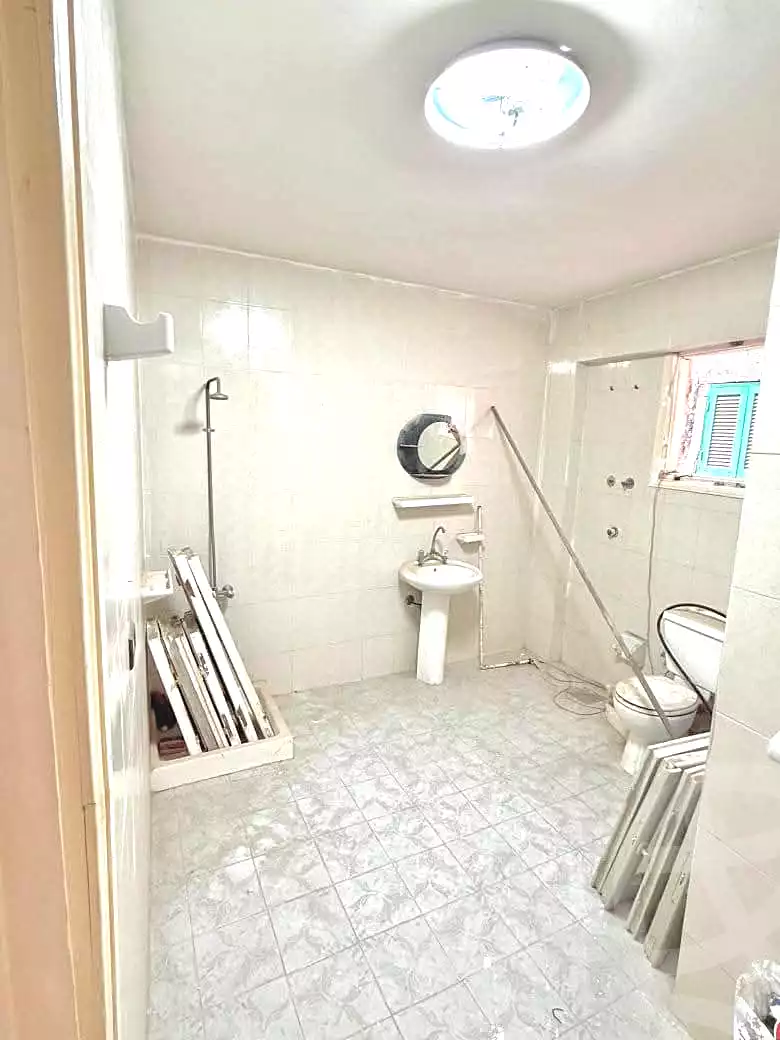 https://aqarmap.com.eg/ar/listing/6853219-for-sale-alexandria-al-agamy-lbytsh-shahr-al-assal-st