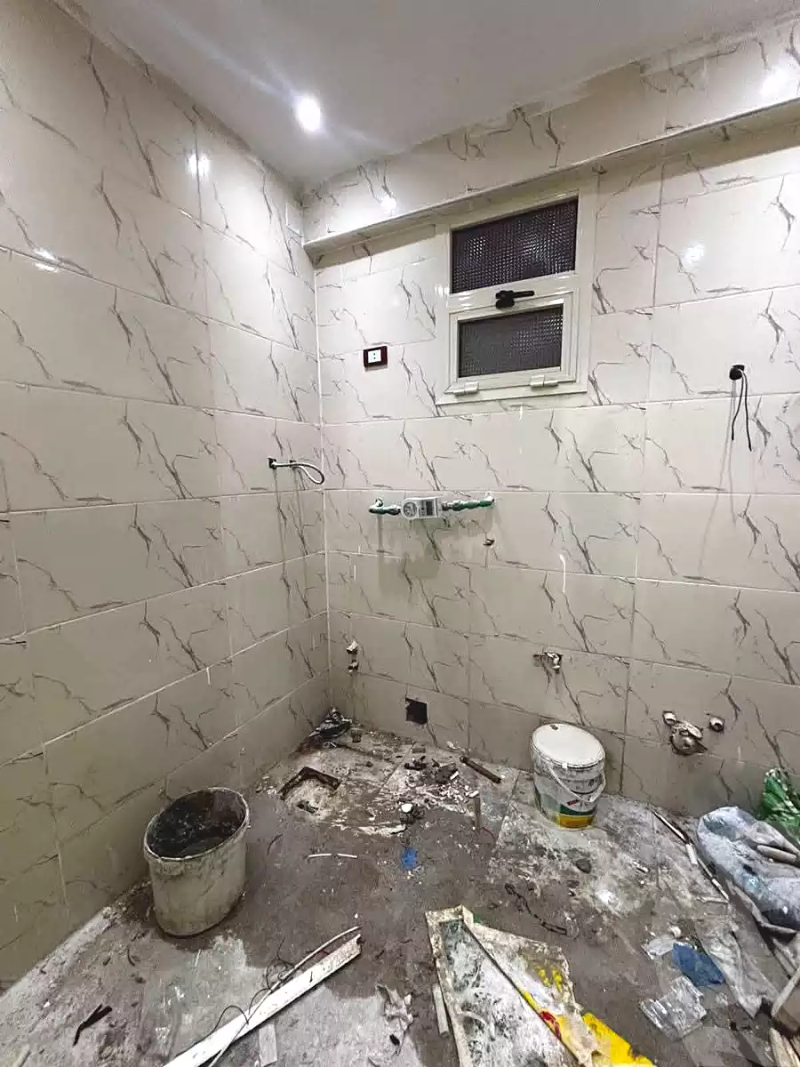 https://aqarmap.com.eg/ar/listing/6853289-for-sale-alexandria-al-agamy-lbytsh-qased-kareem-st