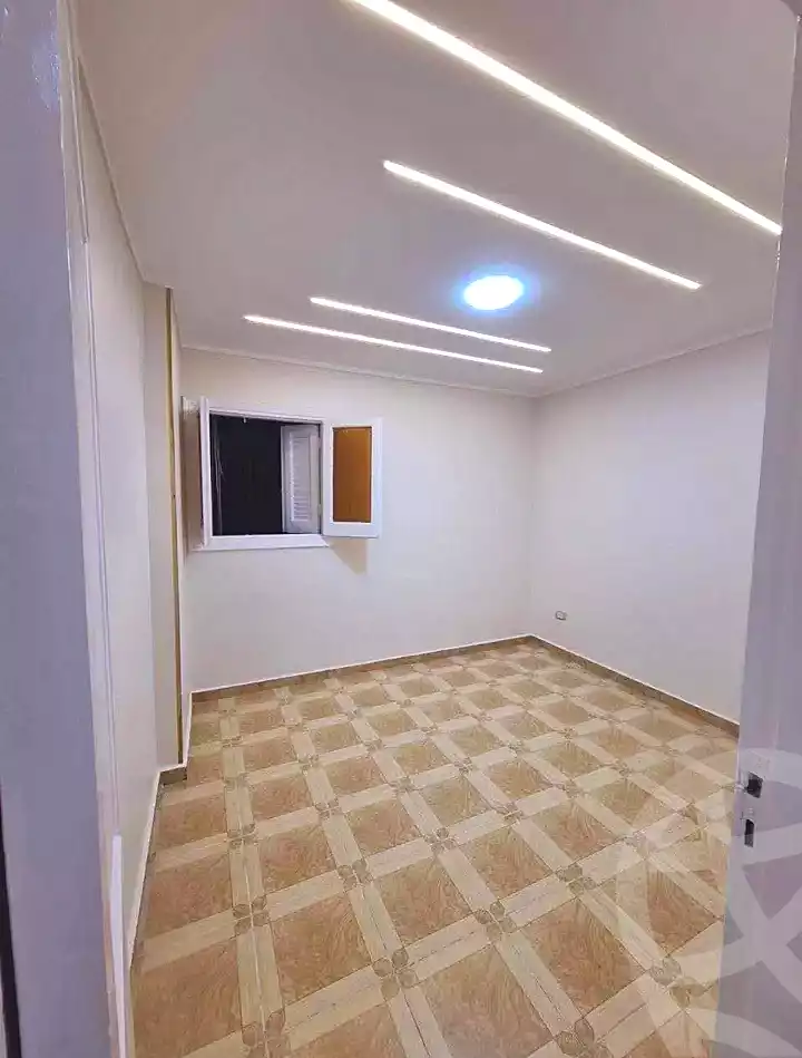 https://aqarmap.com.eg/ar/listing/6853624-for-sale-alexandria-sydy-bshr-sydy-bshr-bhry-shr-mhmwd-l-yswy