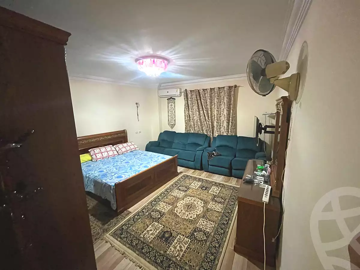 https://aqarmap.com.eg/ar/listing/6853672-for-sale-cairo-el-sheikh-zayed-city-el-hay-eltaseaa-lhy-lts