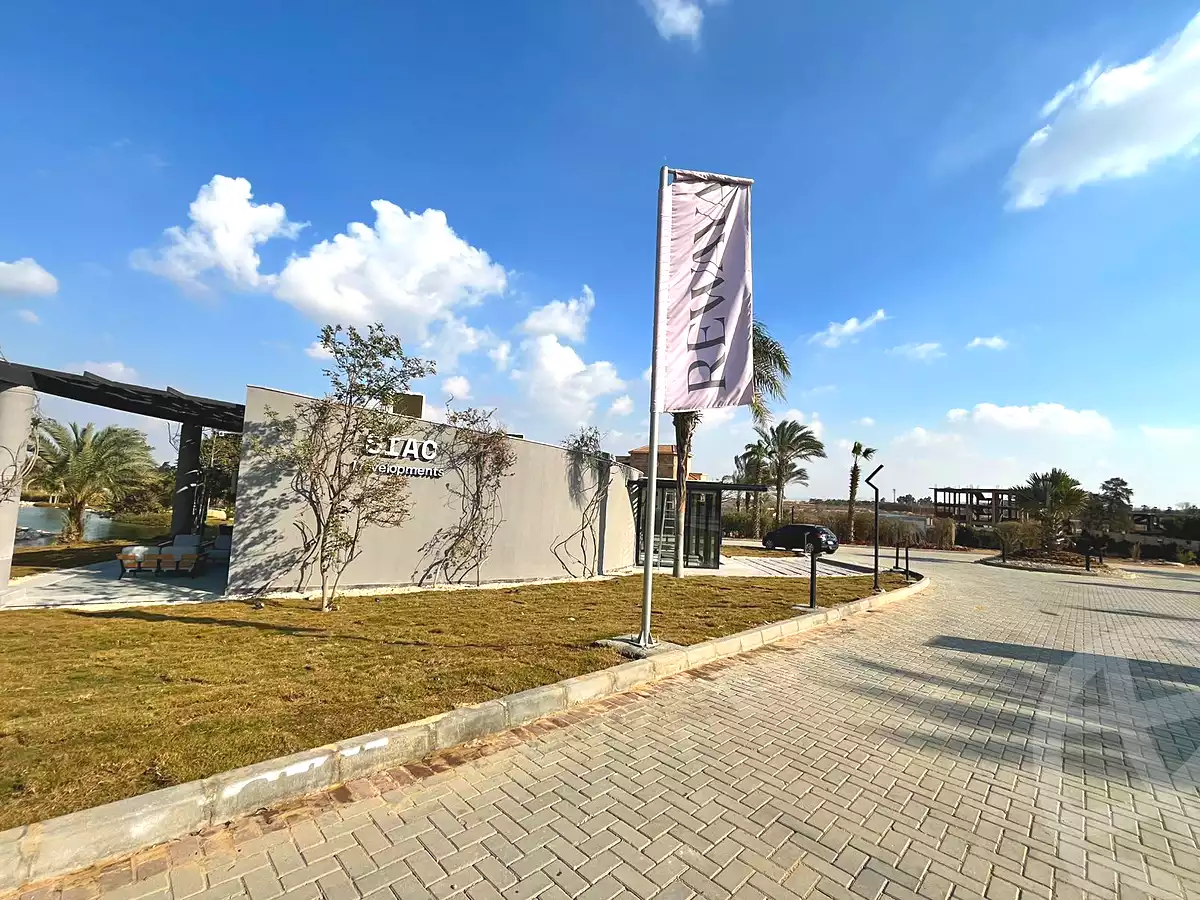 https://aqarmap.com.eg/ar/listing/6853836-for-sale-cairo-el-sheikh-zayed-city-compounds-rewaya-compound-siac