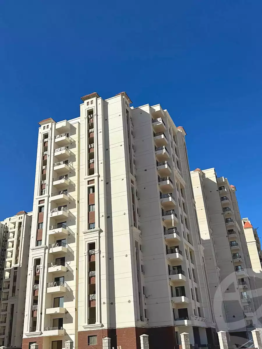 https://aqarmap.com.eg/ar/listing/6854111-for-sale-alexandria-sawary-compounds-vee-sawari-elghoniemy