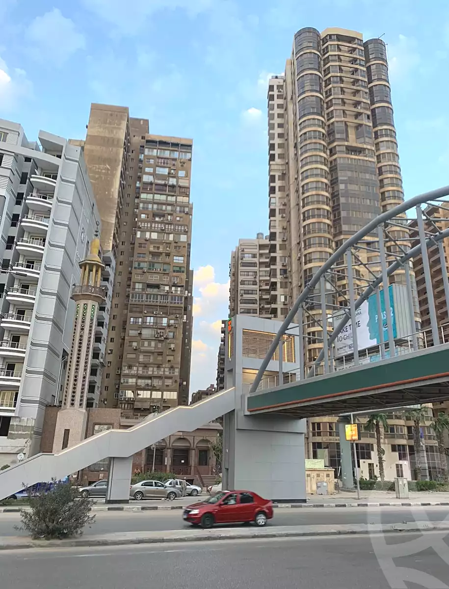 https://aqarmap.com.eg/en/listing/6853955-for-rent-cairo-el-maadi-kornish-el-maadi-brj-thmn