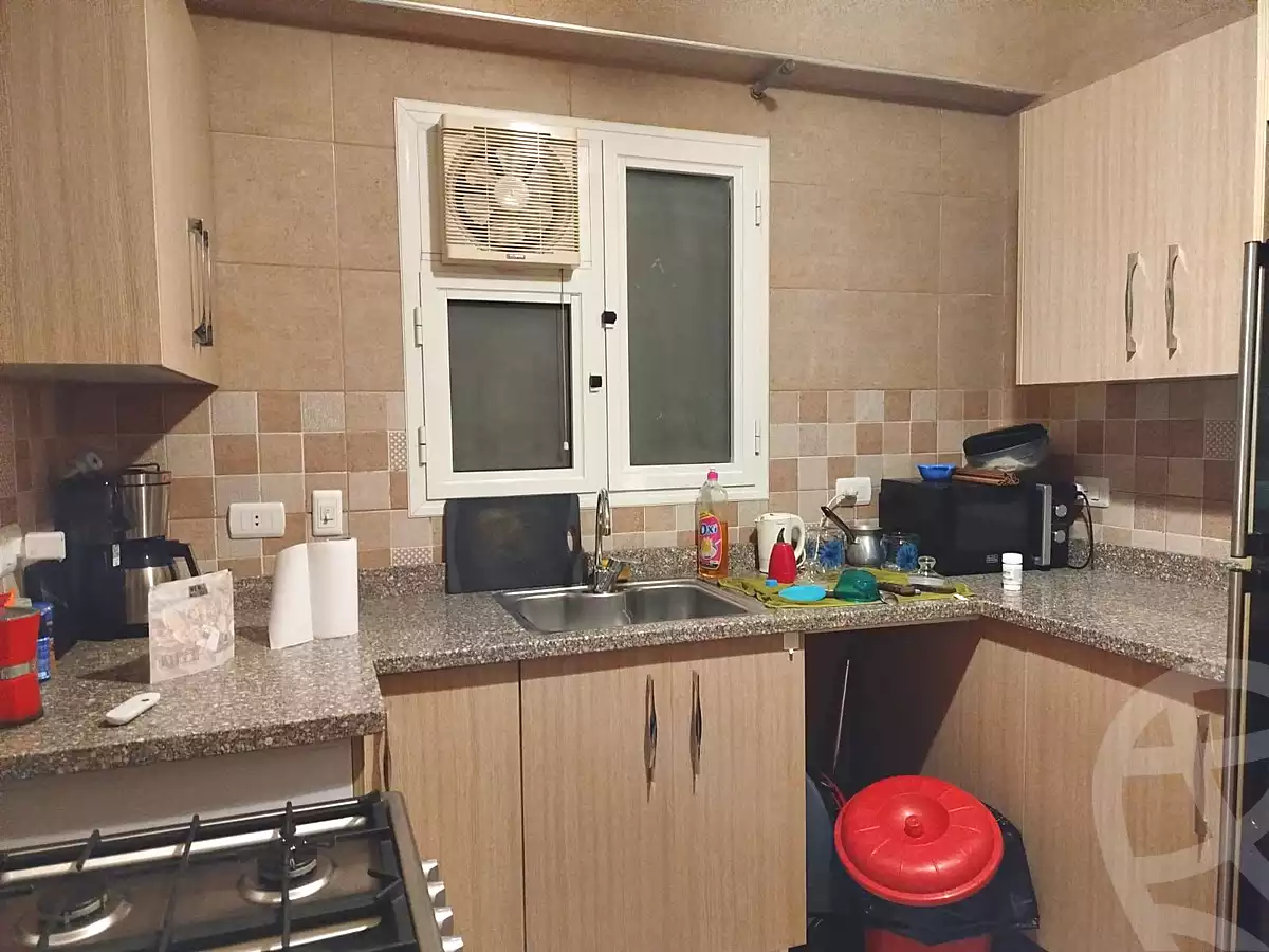 https://aqarmap.com.eg/ar/listing/6854626-for-sale-cairo-new-cairo-compounds-hyde-park-centre-ville-hyde-park