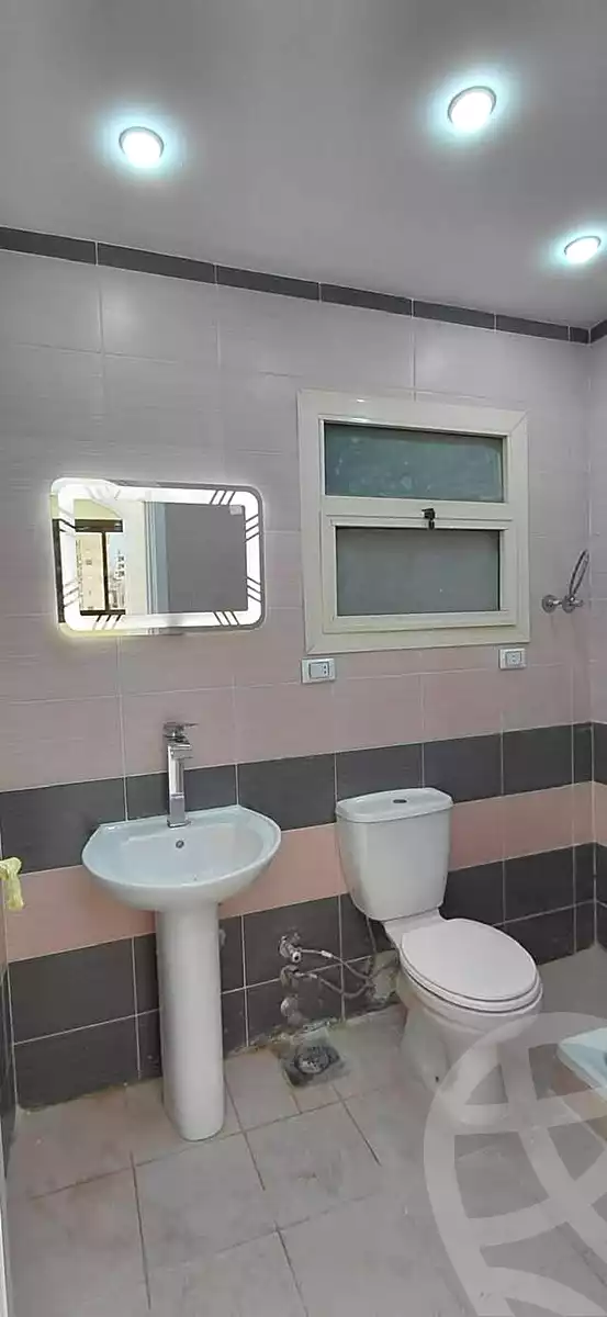 https://aqarmap.com.eg/ar/listing/6854707-for-sale-alexandria-al-agamy-lbytsh-el-salam-st