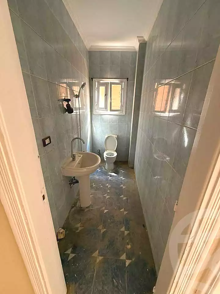 https://aqarmap.com.eg/ar/listing/6854753-for-sale-cairo-15th-of-may-Neighbourhood 10