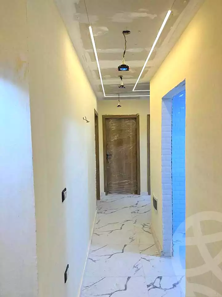 https://aqarmap.com.eg/en/listing/6854804-for-sale-cairo-el-haram-el-lebeny-soltan-khattab-st