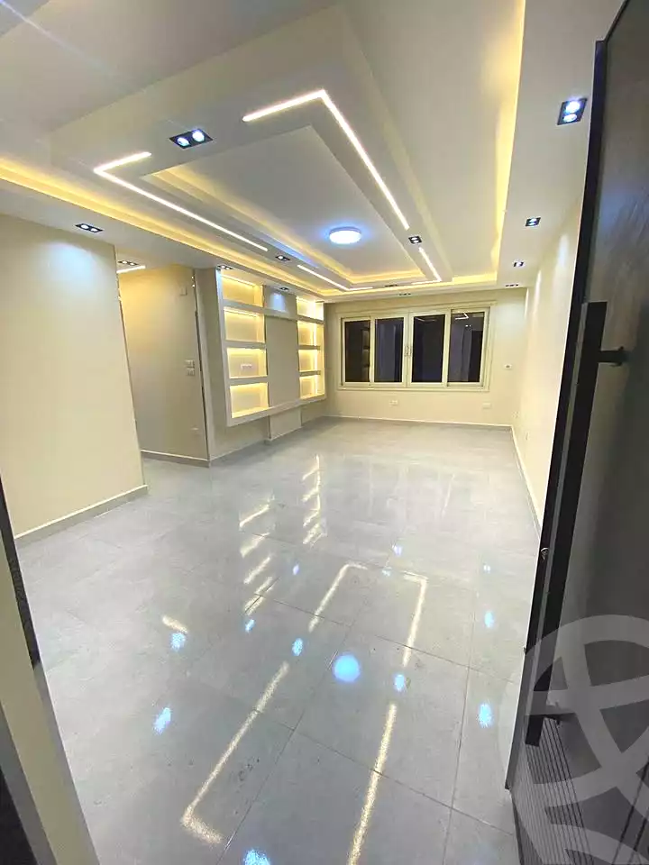 https://aqarmap.com.eg/en/listing/6854857-for-sale-cairo-el-haram-shareaa-khatem-el-morsalen