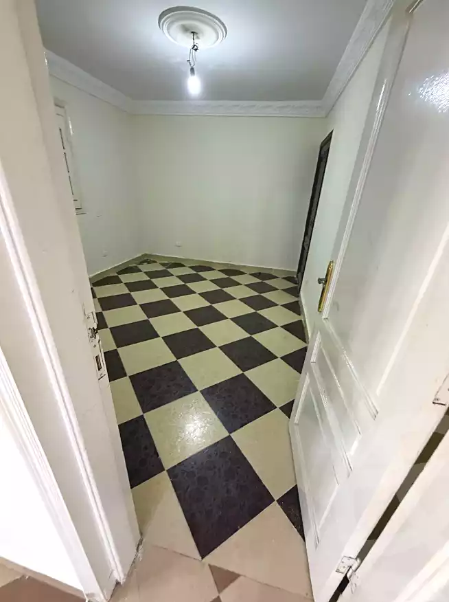 https://aqarmap.com.eg/en/listing/6854856-for-rent-cairo-elnozha-taha-hussein-st