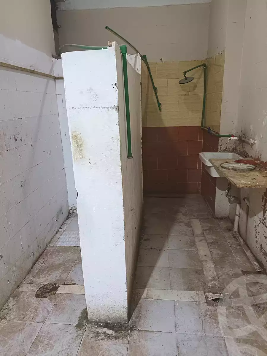 https://aqarmap.com.eg/ar/listing/6855020-for-rent-alexandria-sydy-bshr-sydy-bshr-bhry-el-fakharany-st