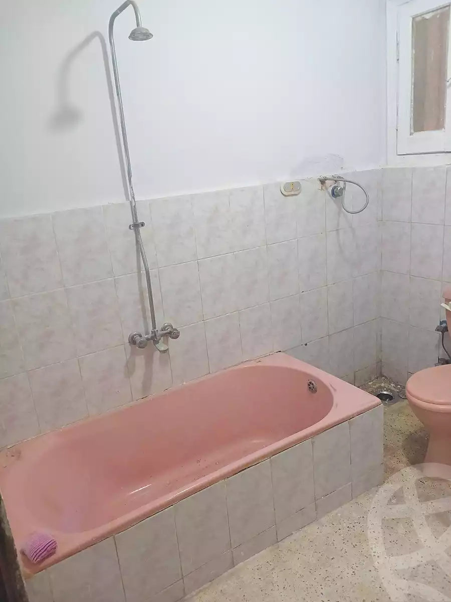 https://aqarmap.com.eg/ar/listing/6855073-for-sale-alexandria-al-agamy-el-hanouvel