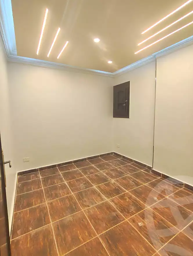 https://aqarmap.com.eg/ar/listing/6855119-for-sale-alexandria-sydy-bshr-sydy-bshr-bhry-gamal-abd-el-nasir-st