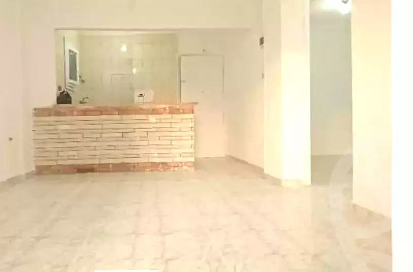 https://aqarmap.com.eg/en/listing/6855149-for-sale-alexandria-al-agamy-el-kilo-21