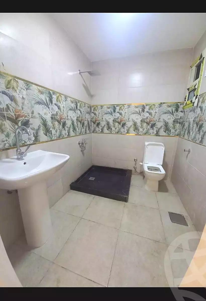 https://aqarmap.com.eg/ar/listing/6855185-for-sale-alexandria-sydy-bshr-sydy-bshr-bhry-shr-mhmwd-l-yswy
