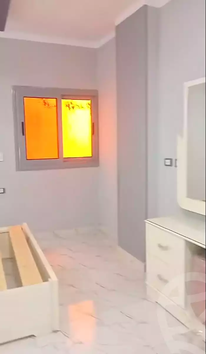 https://aqarmap.com.eg/ar/listing/6855201-for-sale-cairo-helwan-kwrnysh-hlwn