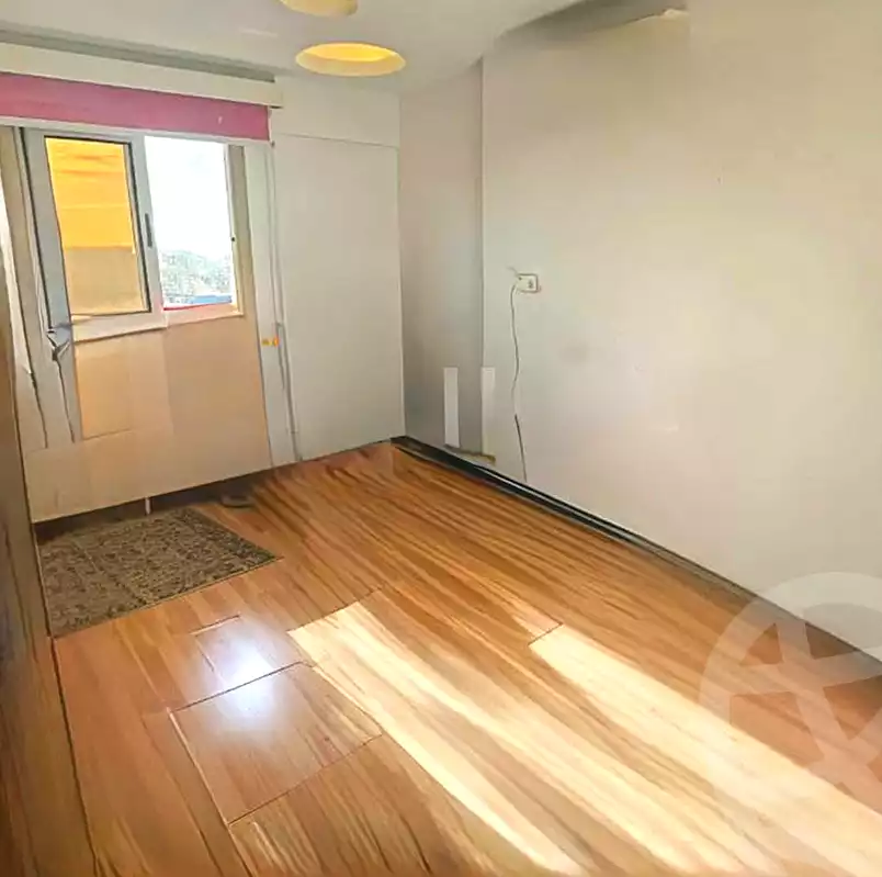 https://aqarmap.com.eg/en/listing/6855286-for-rent-alexandria-zezenia
