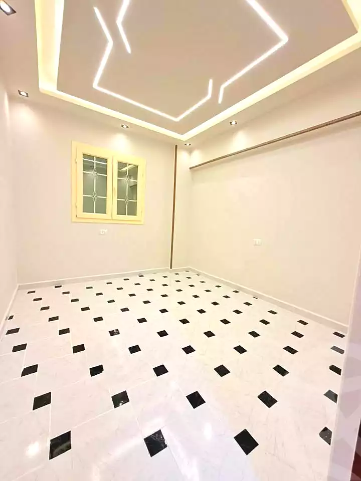 https://aqarmap.com.eg/ar/listing/6855932-for-sale-alexandria-al-agamy-shataa-el-nakheel