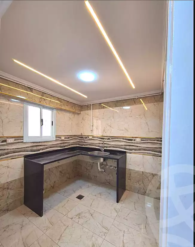 https://aqarmap.com.eg/ar/listing/6855977-for-sale-alexandria-sydy-bshr-sydy-bshr-bhry-shr-mhmwd-l-yswy