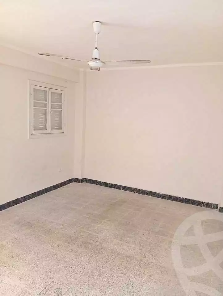 https://aqarmap.com.eg/en/listing/6856150-for-sale-alexandria-lsywf-el-falki