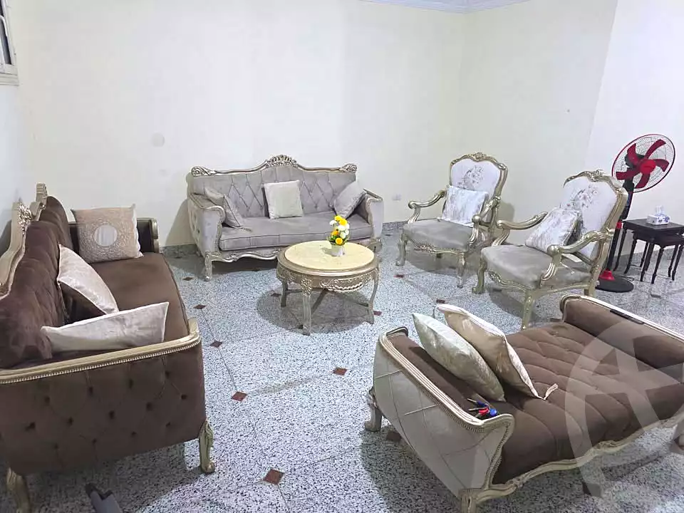 https://aqarmap.com.eg/en/listing/6856434-for-sale-alexandria-moharram-bey-el-rasafa-st