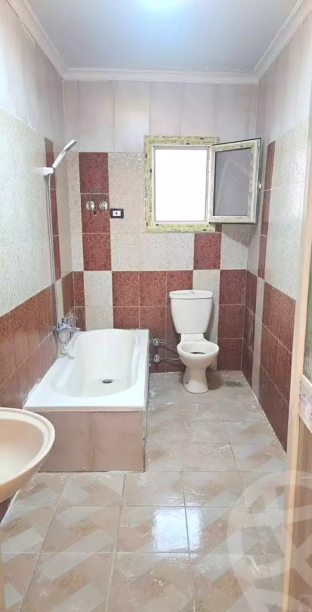 https://aqarmap.com.eg/en/listing/6856485-for-sale-alexandria-lsywf-el-falki