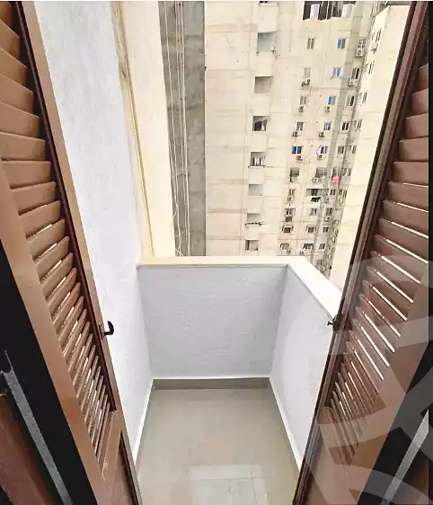 https://aqarmap.com.eg/ar/listing/6856557-for-sale-alexandria-sydy-bshr-sydy-bshr-bhry-street-15