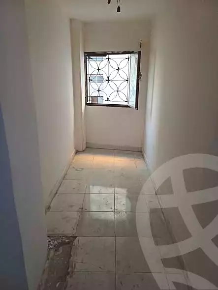 https://aqarmap.com.eg/ar/listing/6856592-for-sale-alexandria-sydy-bshr-sydy-bshr-bhry-shr-khld-bn-lwlyd