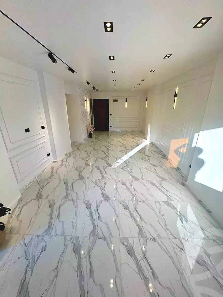 https://aqarmap.com.eg/ar/listing/6856687-for-sale-alexandria-sydy-bshr-sydy-bshr-bhry-shr-mhmwd-l-yswy