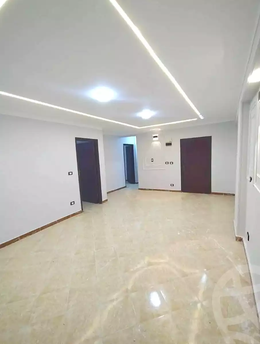 https://aqarmap.com.eg/en/listing/6856711-for-sale-alexandria-lsywf-el-falki