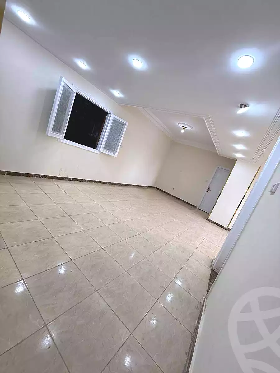 https://aqarmap.com.eg/en/listing/6856725-for-sale-cairo-helwan-helwan-el-sharkeya-abd-el-rahman-pasha-st