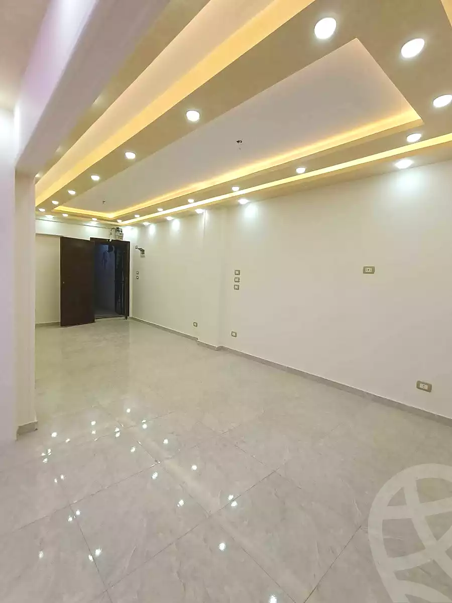 https://aqarmap.com.eg/ar/listing/6856819-for-sale-alexandria-lsywf-el-falki