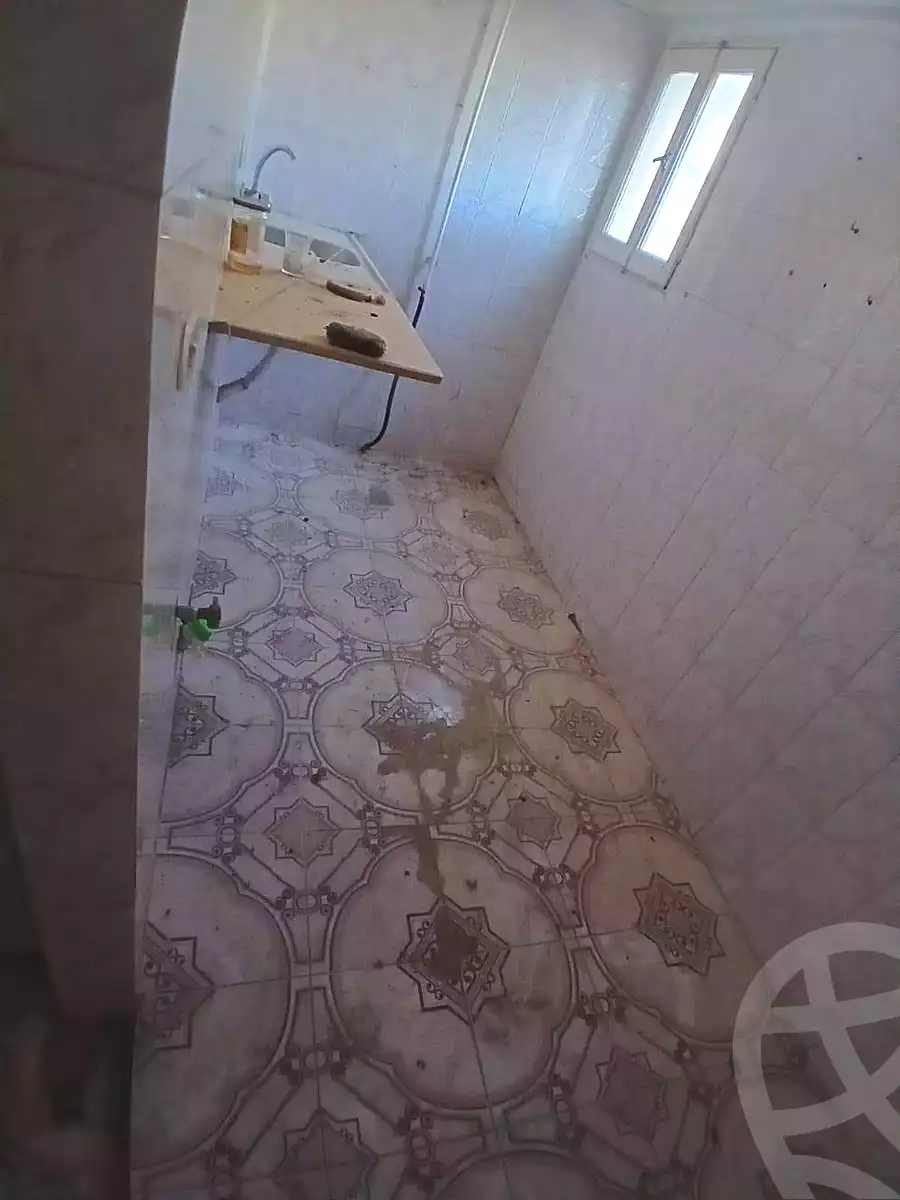 https://aqarmap.com.eg/ar/listing/6857840-for-sale-alexandria-al-agamy-lbytsh-el-hay-st