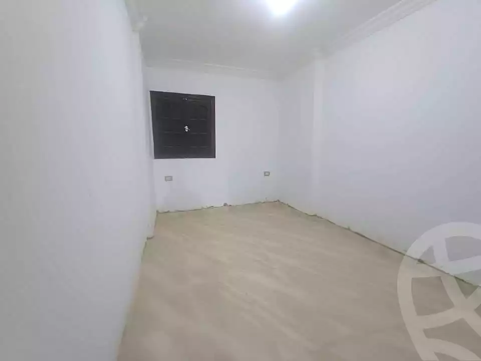 https://aqarmap.com.eg/ar/listing/6858354-for-sale-alexandria-sydy-bshr-sydy-bshr-bhry-shr-khld-bn-lwlyd