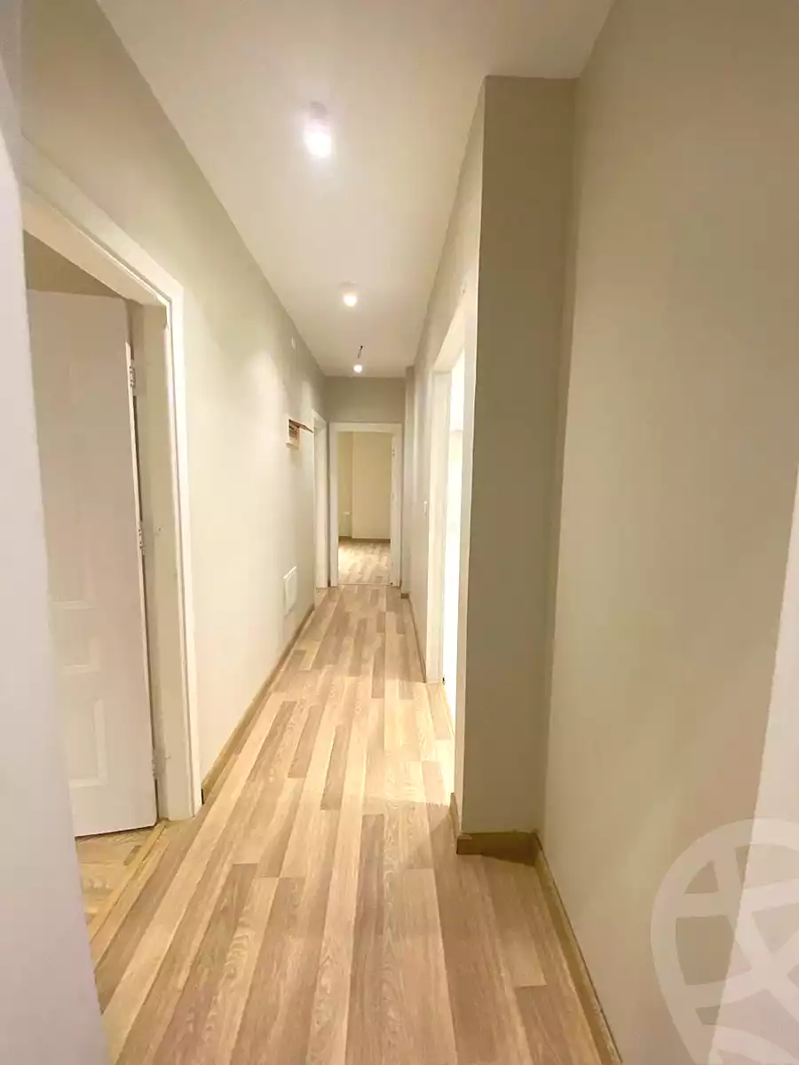 https://aqarmap.com.eg/ar/listing/6858588-for-sale-sharqia-zagazig-zagazig-city-al-gamaa-st