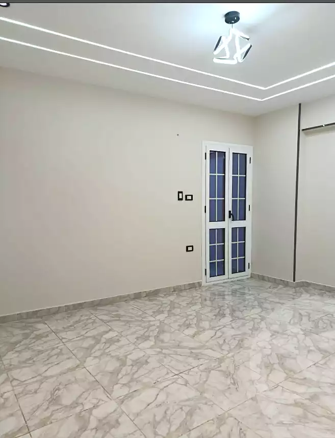 https://aqarmap.com.eg/ar/listing/6858622-for-sale-alexandria-al-agamy-bw-ywsf