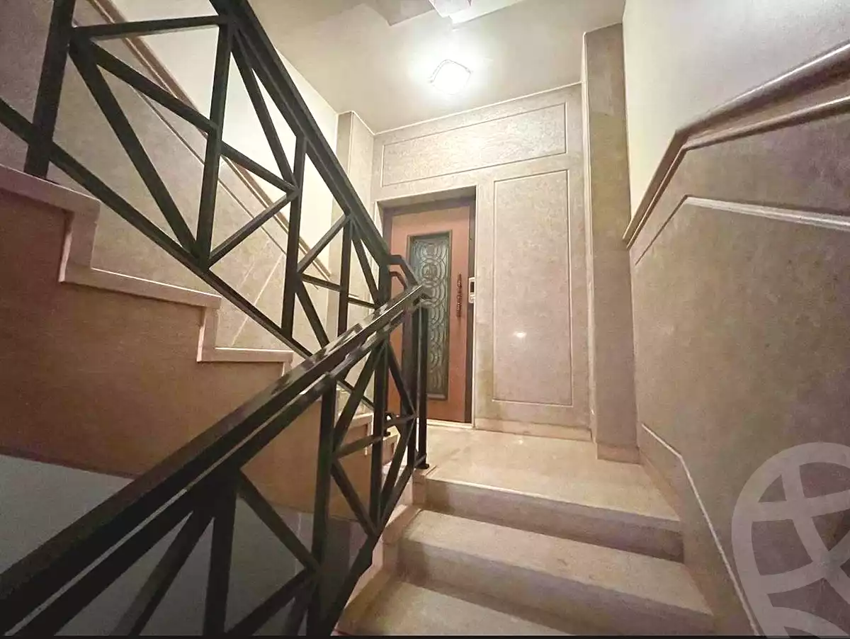 فيلا بـ١٦ غرفة نوم في غرب الجولف، صورة ٩ من ١٠