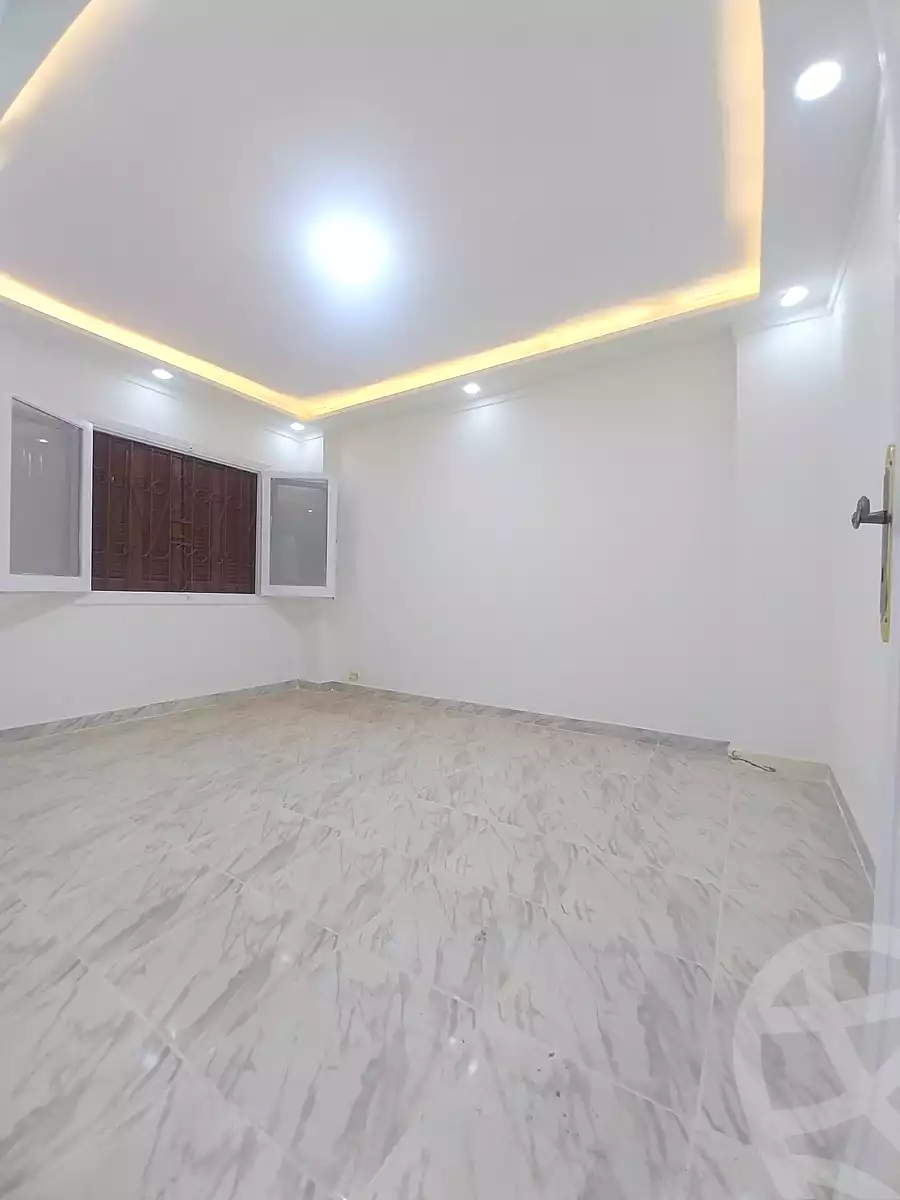 https://aqarmap.com.eg/en/listing/6858908-for-sale-alexandria-al-agamy-shataa-el-nakheel