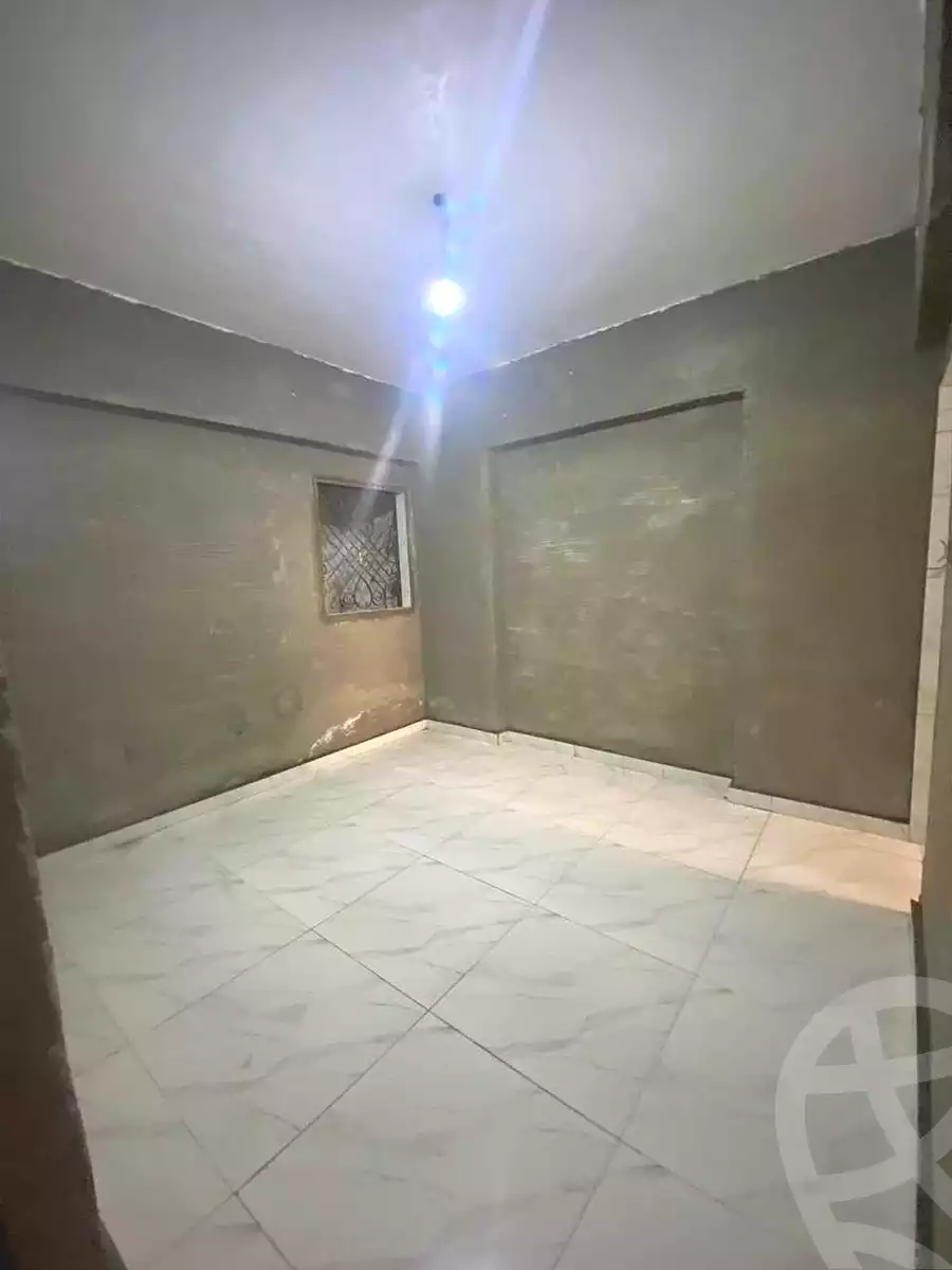https://aqarmap.com.eg/ar/listing/6858995-for-sale-alexandria-al-agamy-lbytsh-el-saleheen-mosque-st
