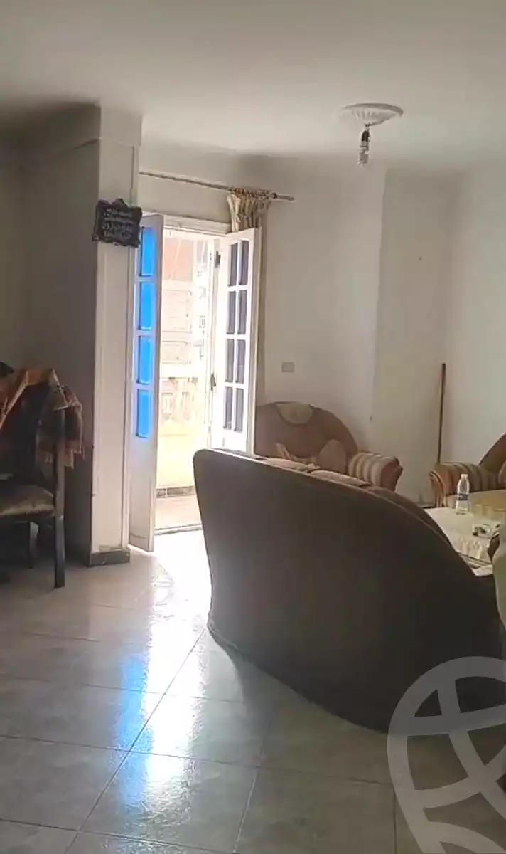 https://aqarmap.com.eg/ar/listing/6859185-for-sale-alexandria-sydy-bshr-sydy-bshr-bhry-shr-mhmwd-l-yswy