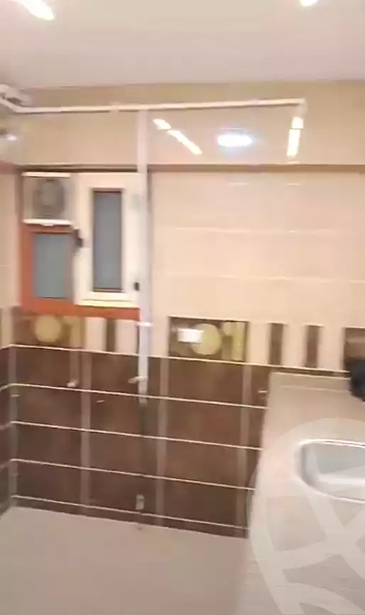 https://aqarmap.com.eg/ar/listing/6859392-for-sale-alexandria-sydy-bshr-sydy-bshr-bhry-el-shaikh-hussein-soliman-18-st