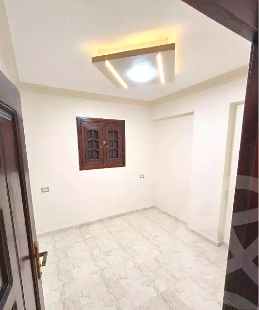https://aqarmap.com.eg/ar/listing/6859529-for-sale-alexandria-bw-qyr-street-16