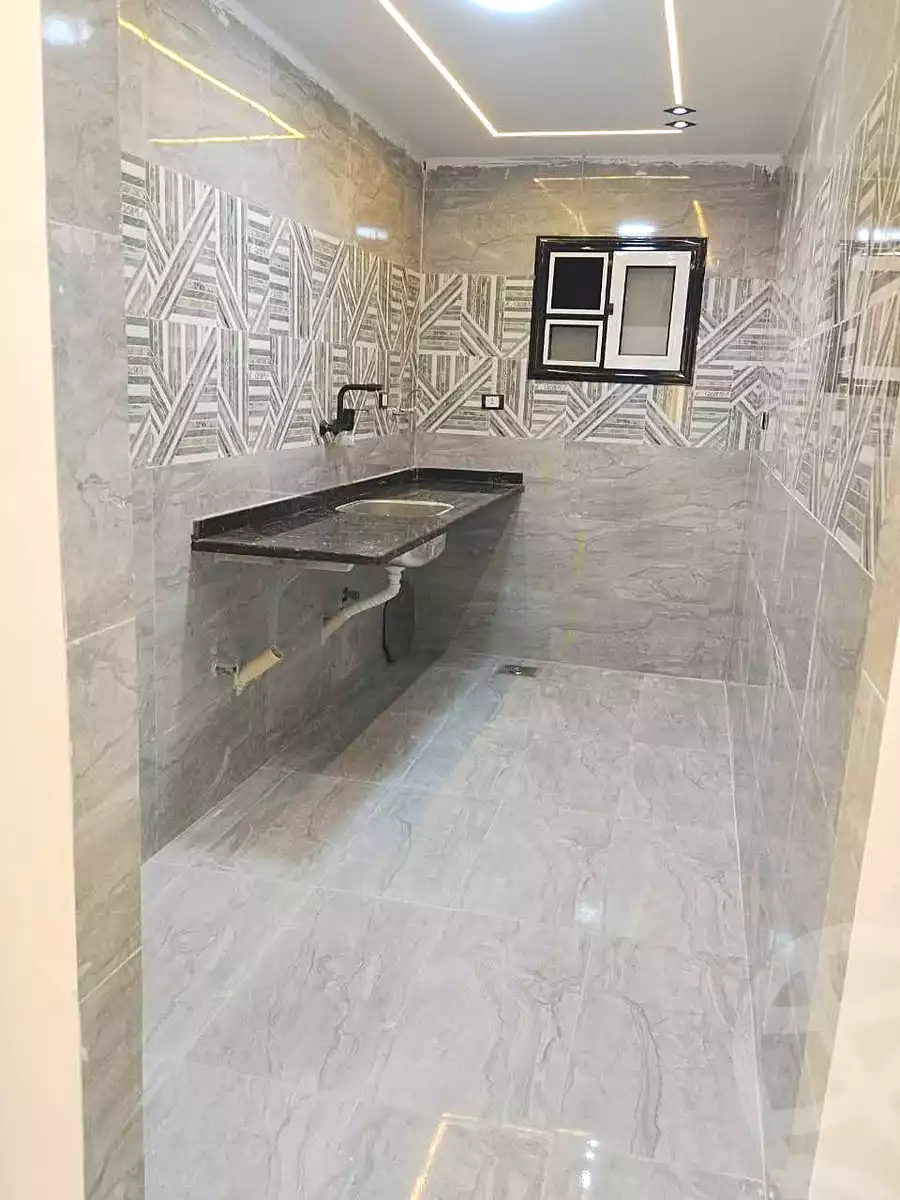 https://aqarmap.com.eg/ar/listing/6859564-for-sale-alexandria-al-agamy-el-hanouvel-radwan-st