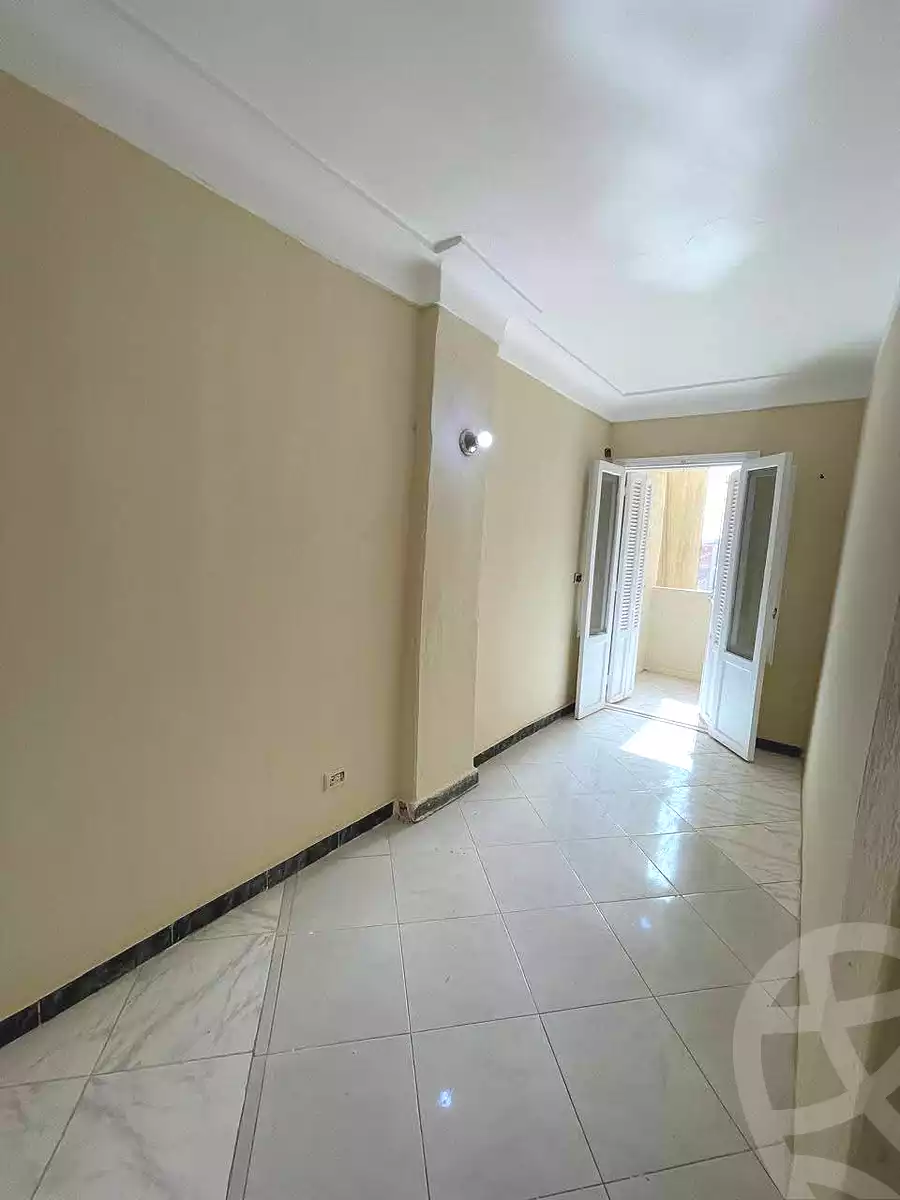 https://aqarmap.com.eg/ar/listing/6859799-for-sale-alexandria-al-agamy-lbytsh