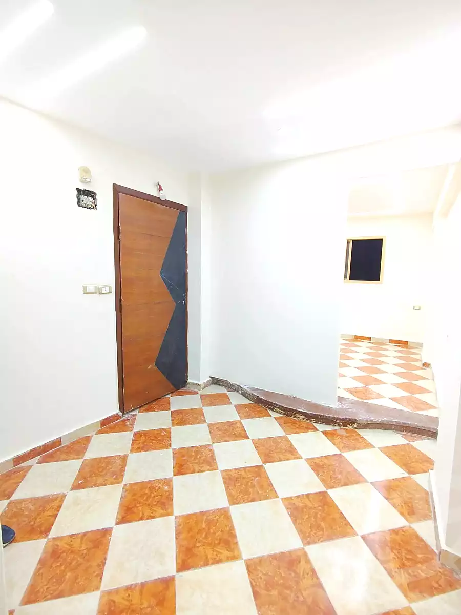 https://aqarmap.com.eg/en/listing/6860048-for-sale-alexandria-lsywf-el-falki